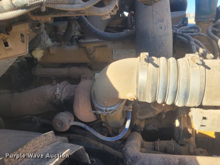 image for item DM1009 2002 Sterling AT9500  semi truck