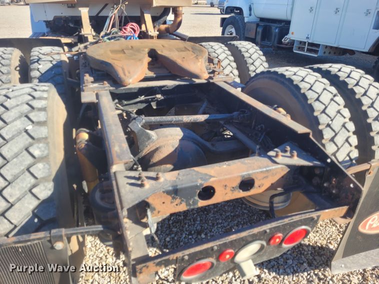 image for item DM1009 2002 Sterling AT9500  semi truck