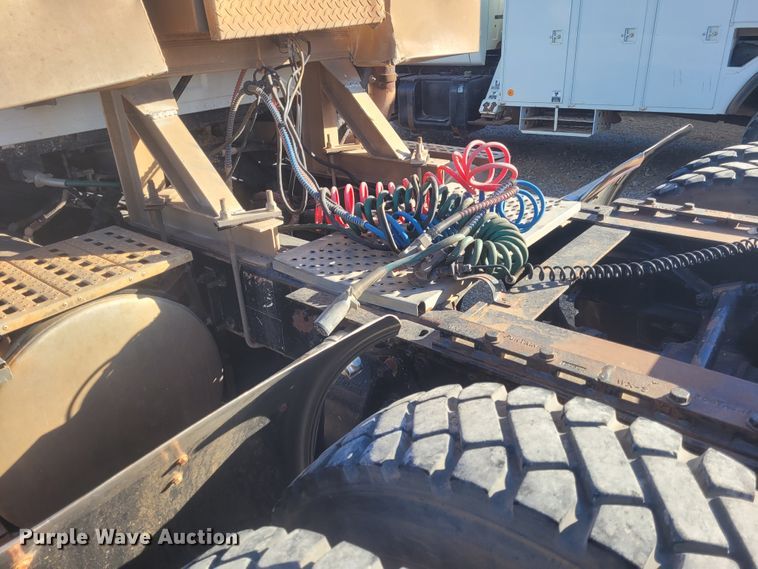 image for item DM1009 2002 Sterling AT9500  semi truck