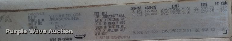 image for item DM1009 2002 Sterling AT9500  semi truck