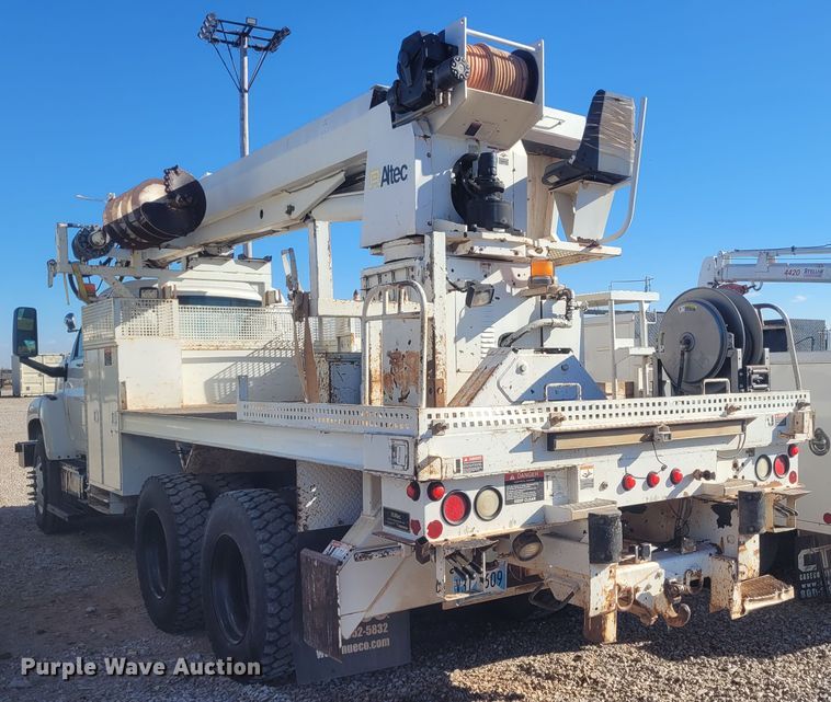 image for item DM1011 2006 Chevrolet C8500  digger derrick truck