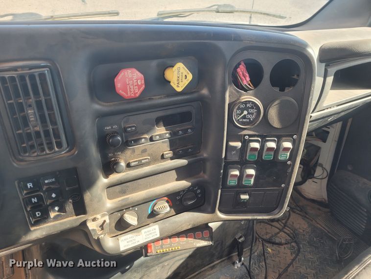 image for item DM1011 2006 Chevrolet C8500  digger derrick truck