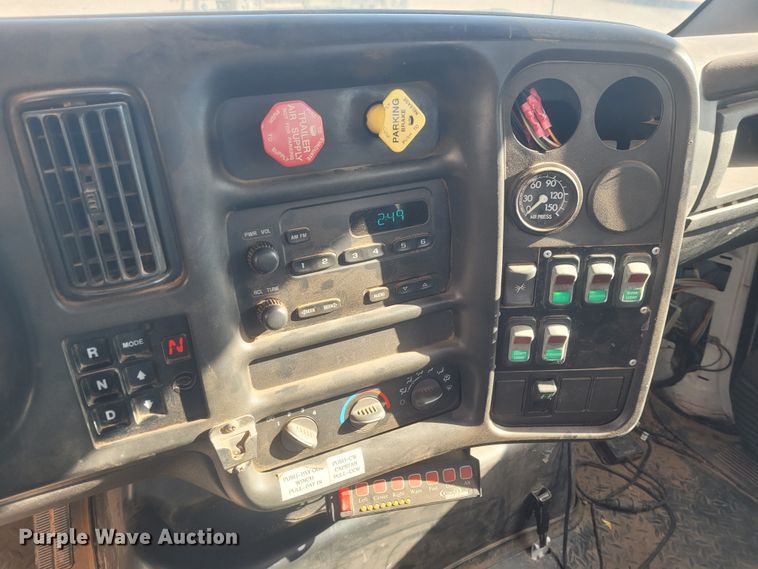 image for item DM1011 2006 Chevrolet C8500  digger derrick truck