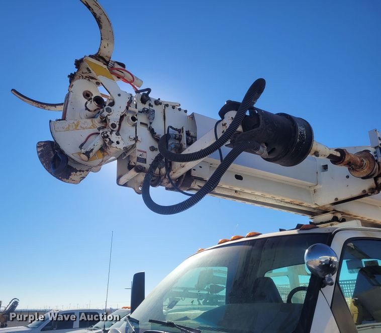 image for item DM1011 2006 Chevrolet C8500  digger derrick truck