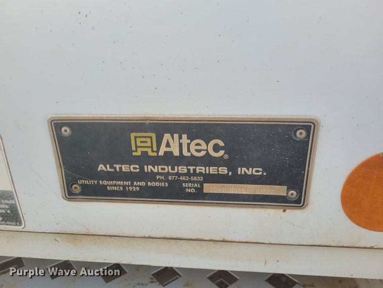 image for item DM1011 2006 Chevrolet C8500  digger derrick truck