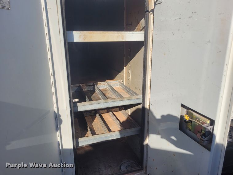 image for item DM1011 2006 Chevrolet C8500  digger derrick truck