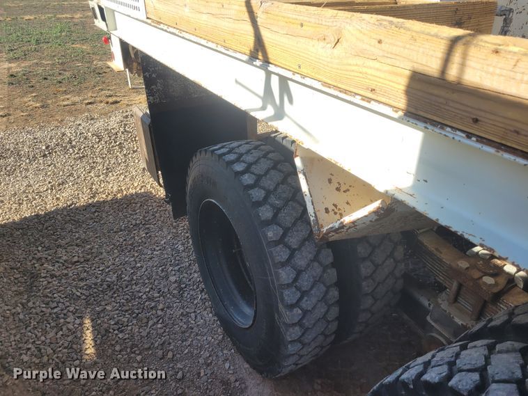 image for item DM1011 2006 Chevrolet C8500  digger derrick truck