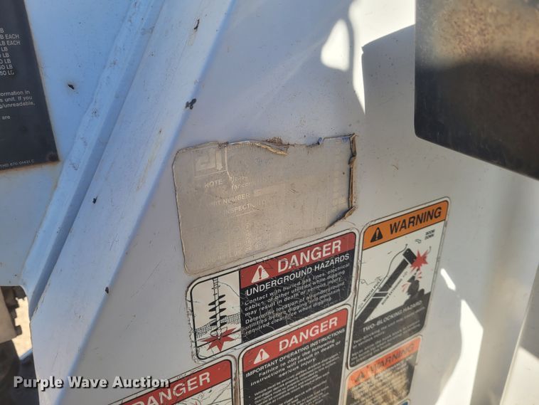 image for item DM1011 2006 Chevrolet C8500  digger derrick truck