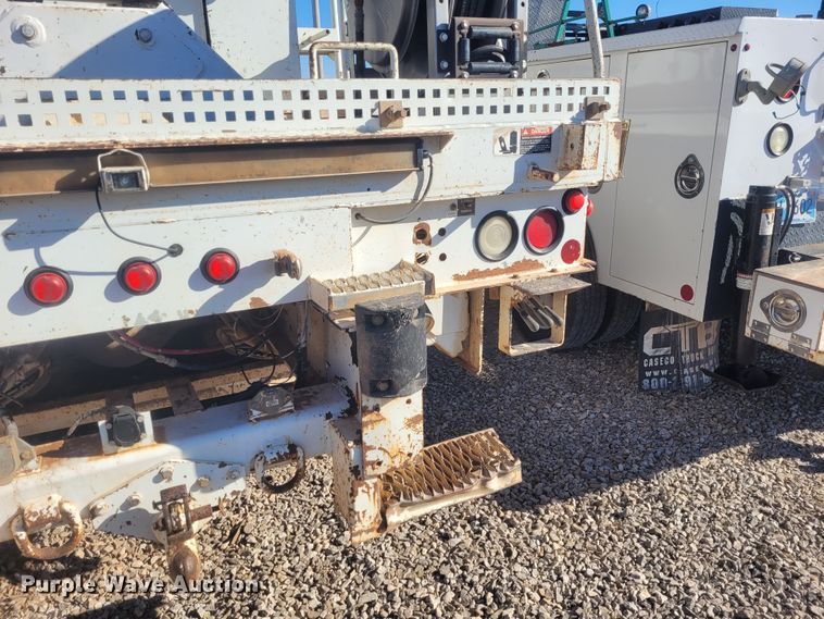 image for item DM1011 2006 Chevrolet C8500  digger derrick truck