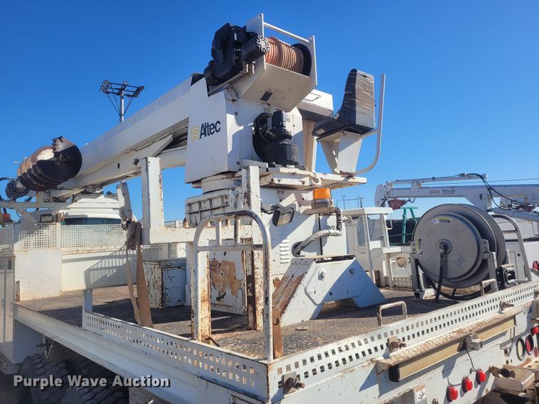 image for item DM1011 2006 Chevrolet C8500  digger derrick truck