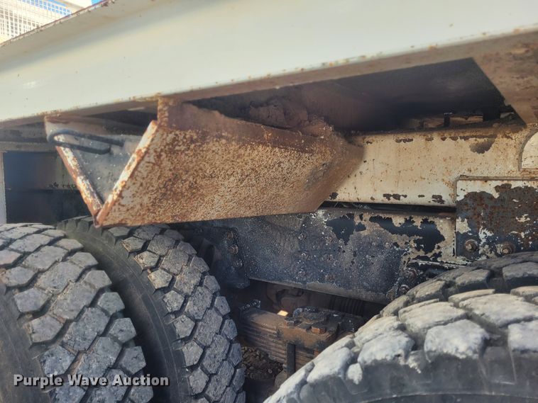 image for item DM1011 2006 Chevrolet C8500  digger derrick truck