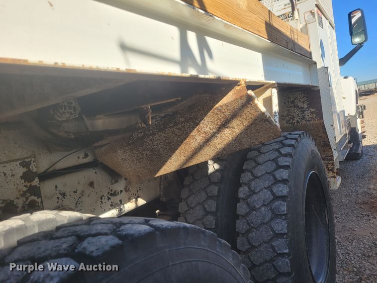 image for item DM1011 2006 Chevrolet C8500  digger derrick truck