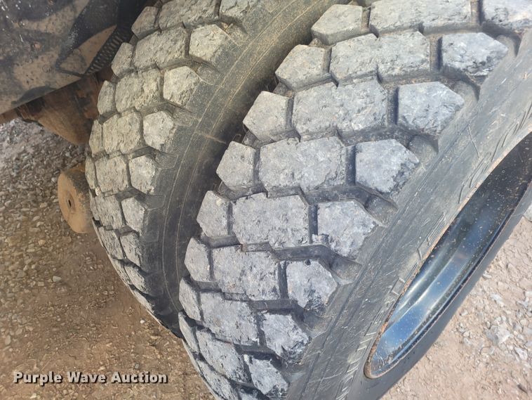 image for item DM1011 2006 Chevrolet C8500  digger derrick truck