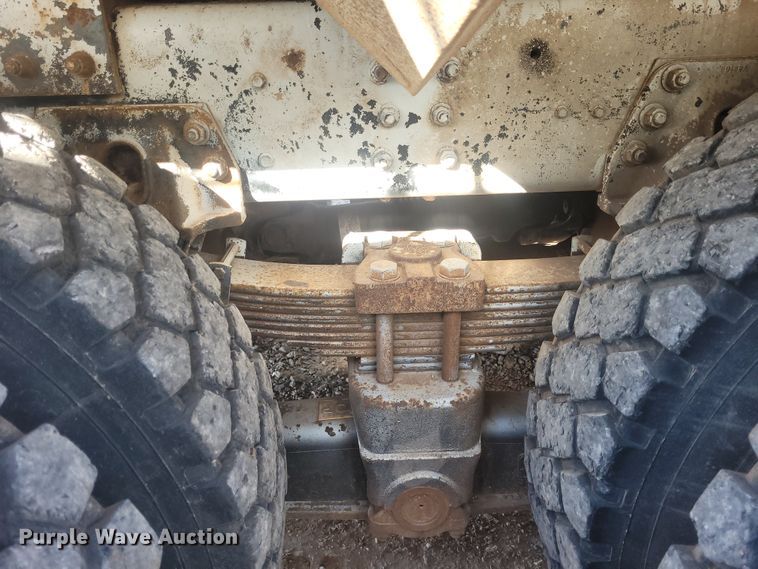 image for item DM1011 2006 Chevrolet C8500  digger derrick truck