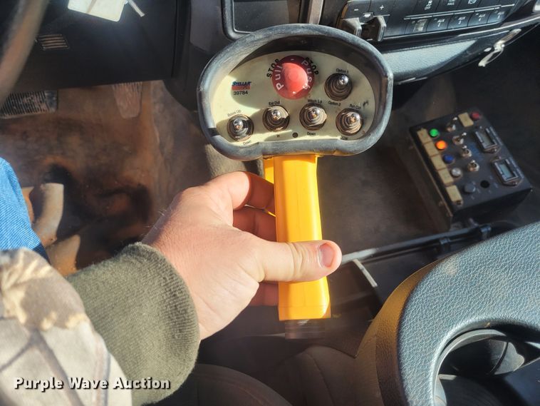 image for item DM1012 2014 Dodge Ram 5500HD  Crew Cab utility / service truck