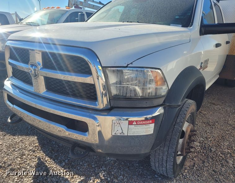 image for item DM1012 2014 Dodge Ram 5500HD  Crew Cab utility / service truck