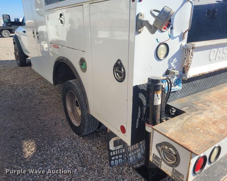 image for item DM1012 2014 Dodge Ram 5500HD  Crew Cab utility / service truck