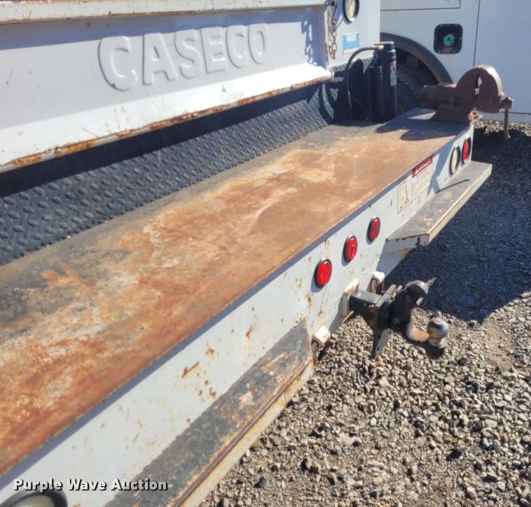 image for item DM1012 2014 Dodge Ram 5500HD  Crew Cab utility / service truck