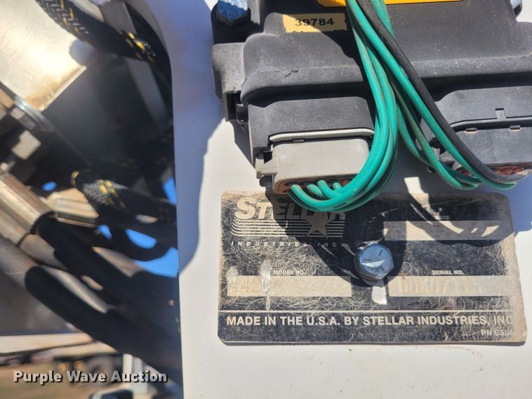 image for item DM1012 2014 Dodge Ram 5500HD  Crew Cab utility / service truck