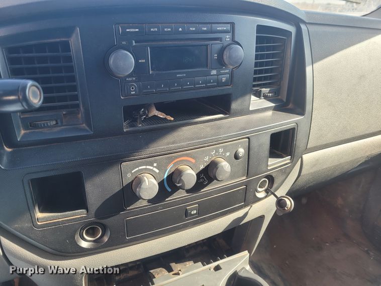 image for item DM1013 2008 Dodge Ram 5500HD  utility / service truck