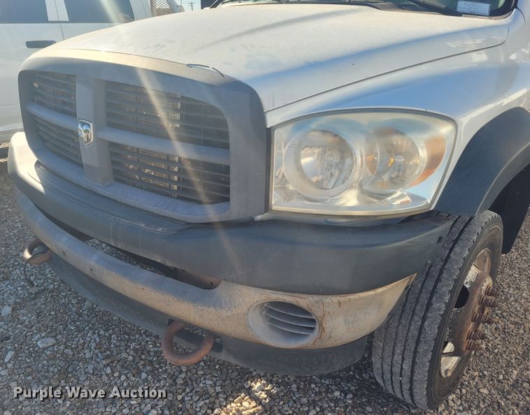 image for item DM1013 2008 Dodge Ram 5500HD  utility / service truck