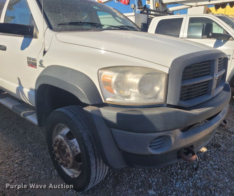 image for item DM1013 2008 Dodge Ram 5500HD  utility / service truck