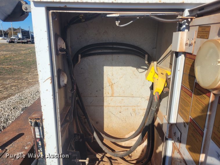 image for item DM1013 2008 Dodge Ram 5500HD  utility / service truck