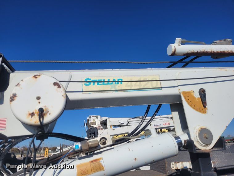 image for item DM1013 2008 Dodge Ram 5500HD  utility / service truck