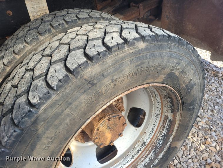 image for item DM1013 2008 Dodge Ram 5500HD  utility / service truck