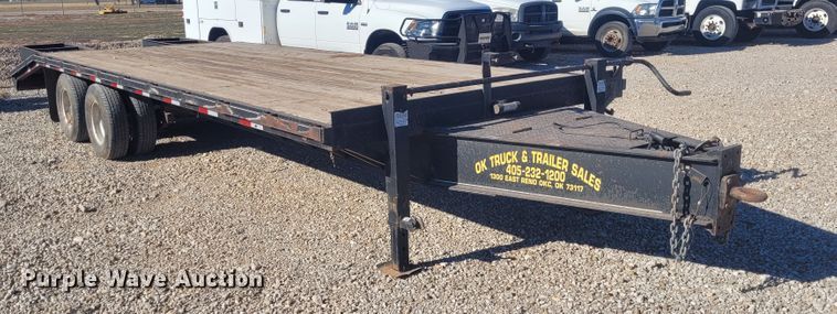 image for item DM1015 2013 Road Boss Dove  equipment trailer