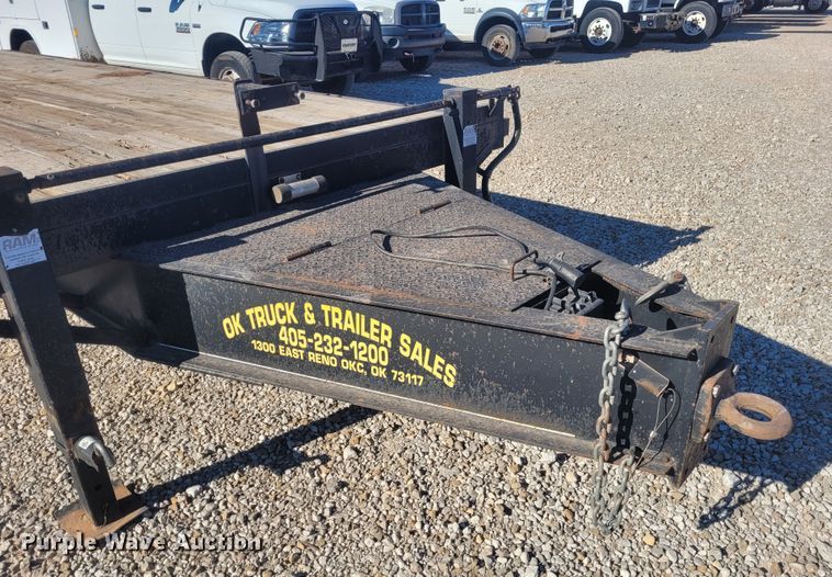 image for item DM1015 2013 Road Boss Dove  equipment trailer