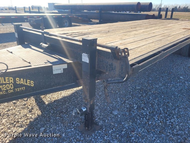 image for item DM1015 2013 Road Boss Dove  equipment trailer