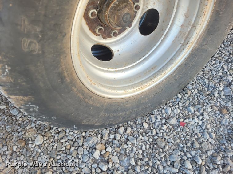 image for item DM1015 2013 Road Boss Dove  equipment trailer