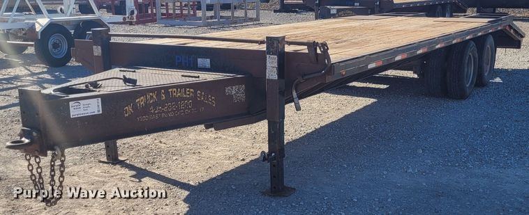 image for item DM1016 2011 Road Boss Dove  equipment trailer