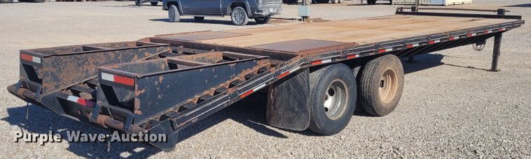 image for item DM1016 2011 Road Boss Dove  equipment trailer