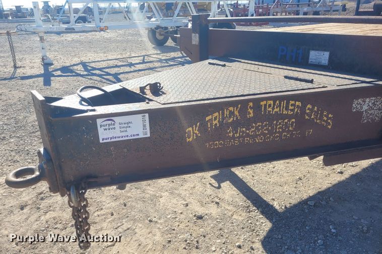 image for item DM1016 2011 Road Boss Dove  equipment trailer