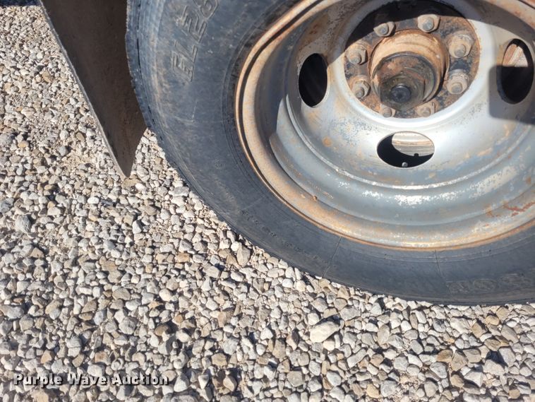 image for item DM1016 2011 Road Boss Dove  equipment trailer