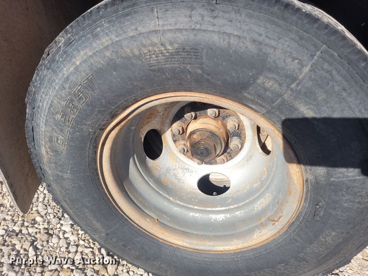 image for item DM1016 2011 Road Boss Dove  equipment trailer