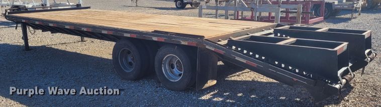 image for item DM1017 2015 Road Boss Dove  equipment trailer