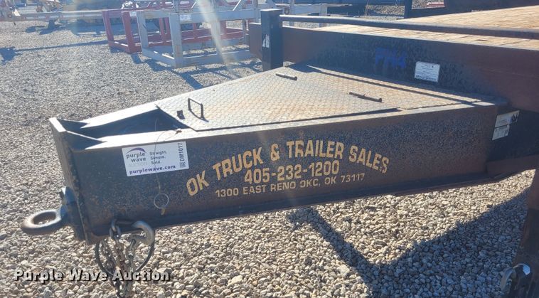 image for item DM1017 2015 Road Boss Dove  equipment trailer
