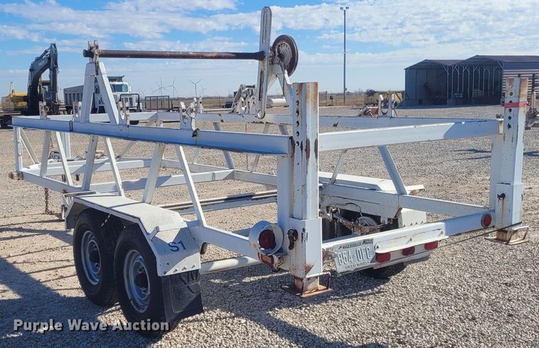 image for item DM1018 1976 Hycaloader SE111  reel trailer