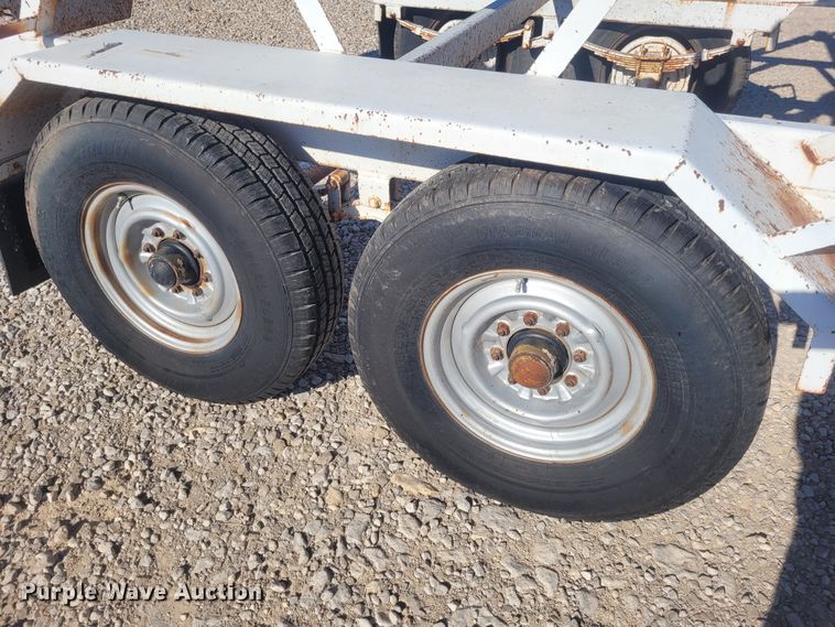 image for item DM1018 1976 Hycaloader SE111  reel trailer