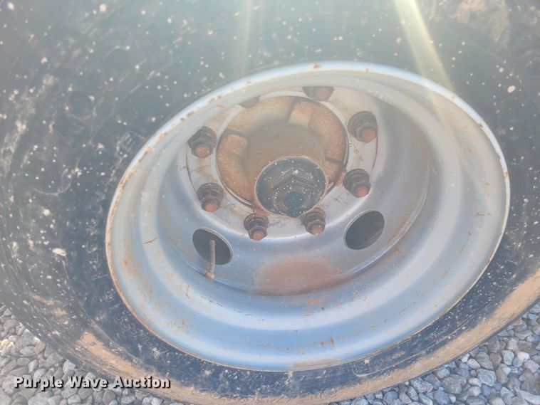 image for item DM1021 2007 Rice  pole trailer