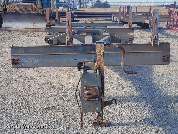 image for item DM1022 2006 Rice  pole trailer