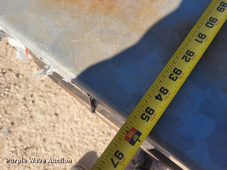 image for item DM1022 2006 Rice  pole trailer