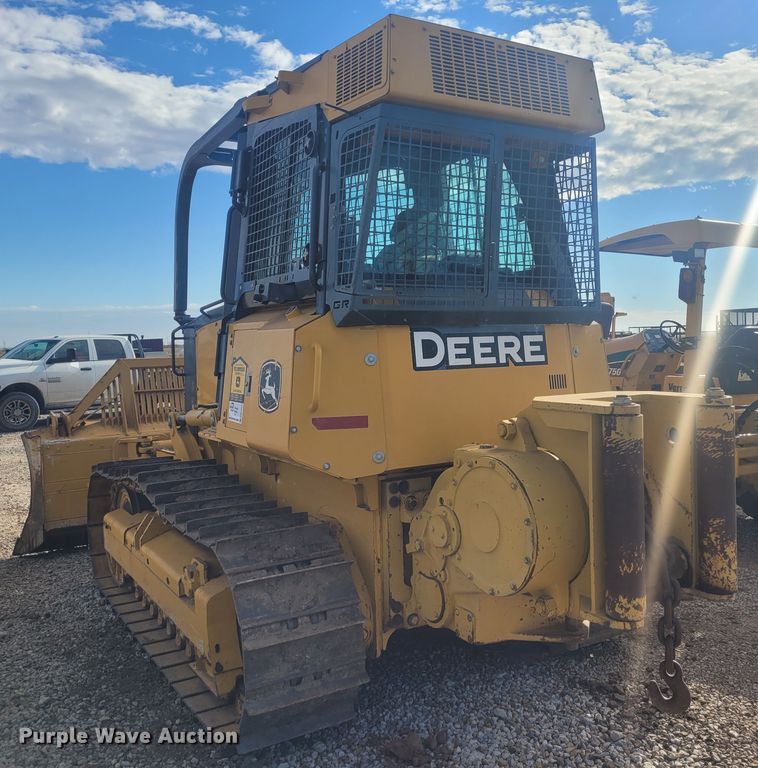 image for item DM1023 2012 John Deere 700 JLT  dozer