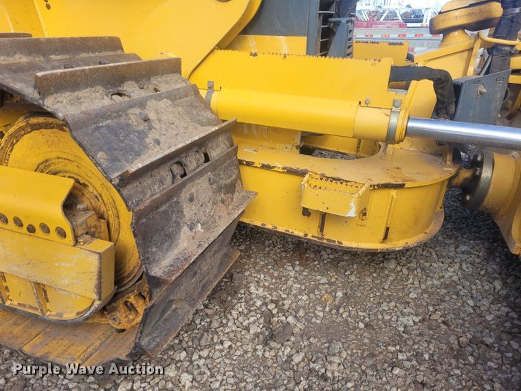 image for item DM1023 2012 John Deere 700 JLT  dozer