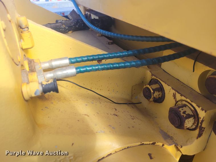 image for item DM1023 2012 John Deere 700 JLT  dozer