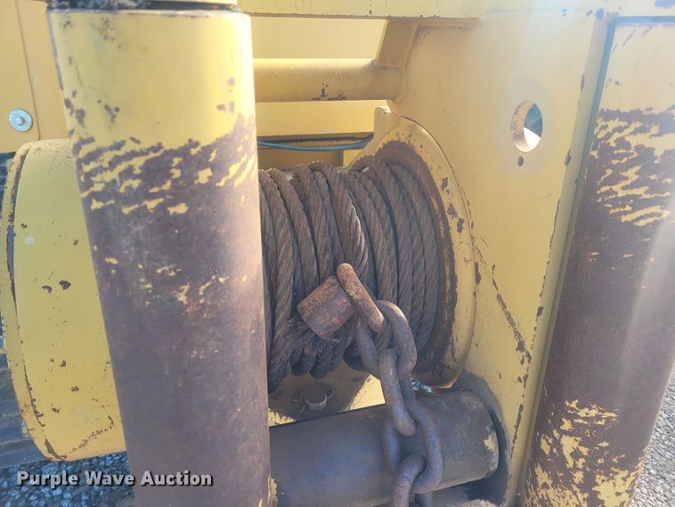 image for item DM1023 2012 John Deere 700 JLT  dozer