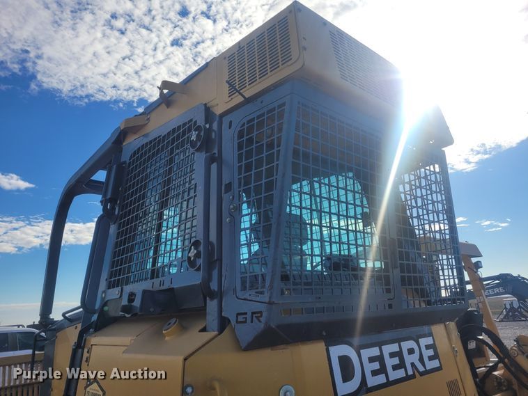 image for item DM1023 2012 John Deere 700 JLT  dozer